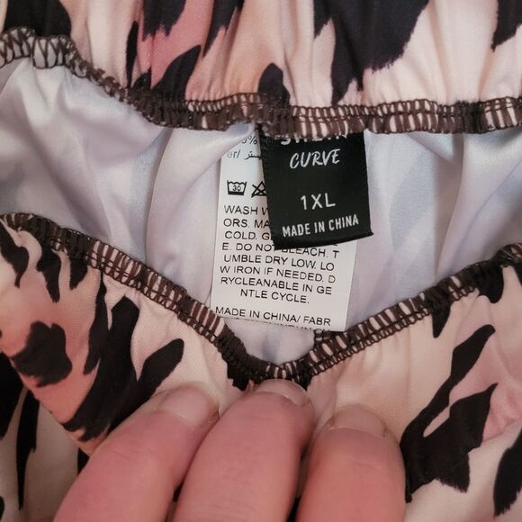 Leopard Print Women's Shorts Size 1xl - Picture 3 of 3